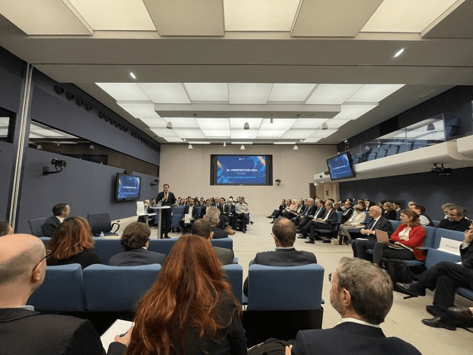 ÉVÈNEMENT | Code3 et JIN contribuent au   colloque sur la politique de l&rsquo;IA au&nbsp;Sénat